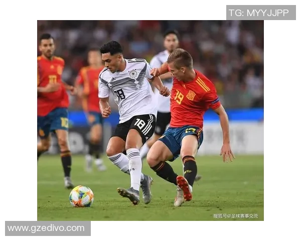 现役足球十大球星防守能力排行 强者对决谁能稳固后防线