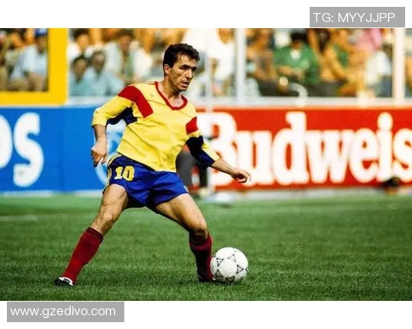 近年来全球足球球星崛起与竞技风格演变探析 近年来全球足球球星崛起与竞技风格演变探析